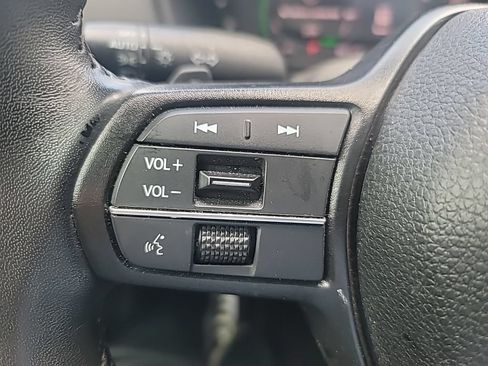 Used 2025 Honda Accord Sport image 17
