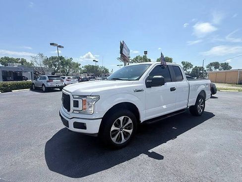 Used 2020 Ford F150 XL w/ Equipment Group 101A Mid AWD/4WD image 3