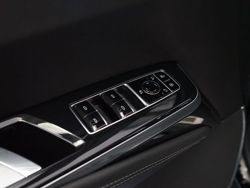 Used 2025 Cadillac Escalade Premium Luxury w/ Touring Package AWD/4WD image 28