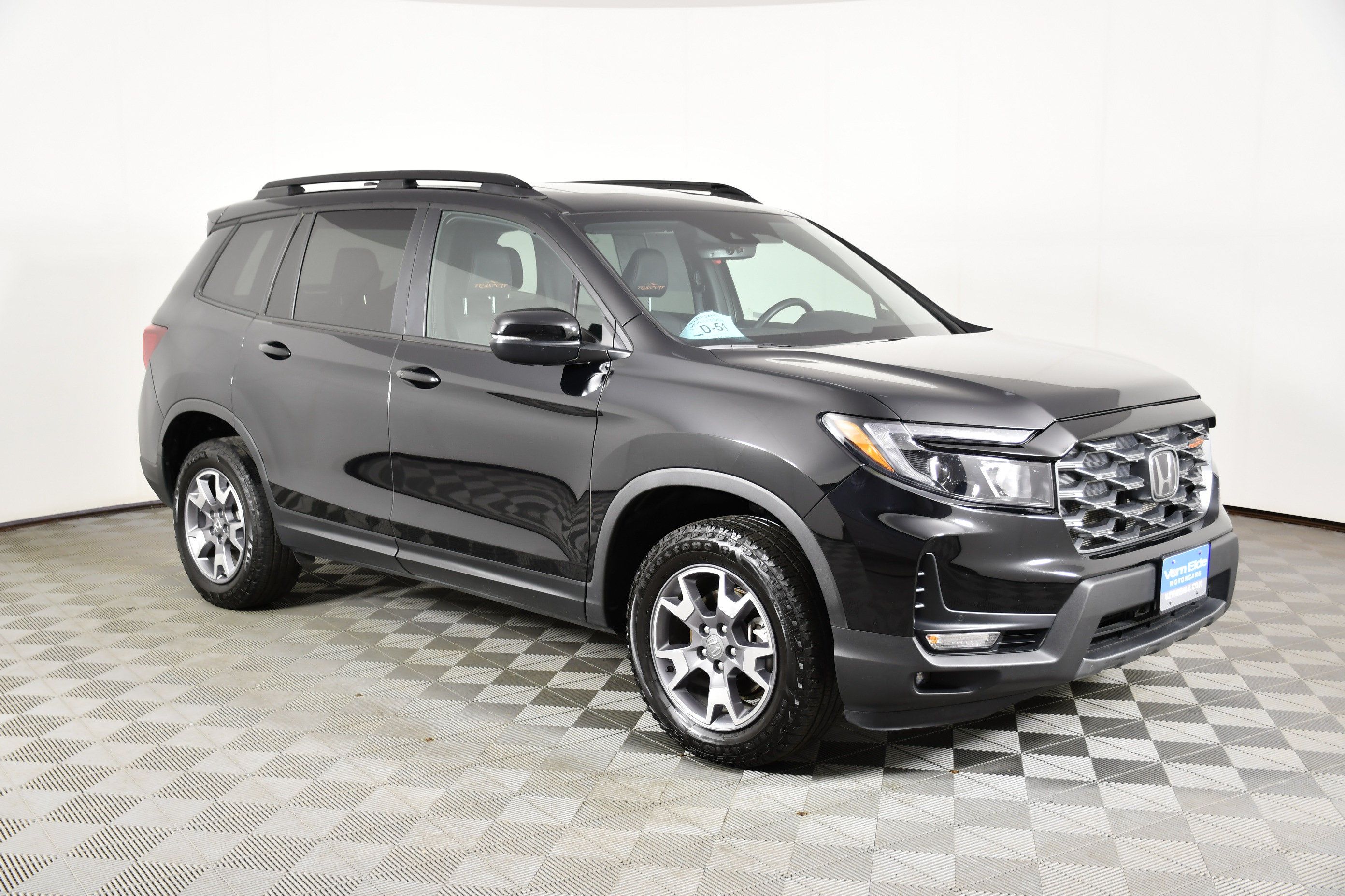 Certified 2023 Honda Passport TrailSport image 4