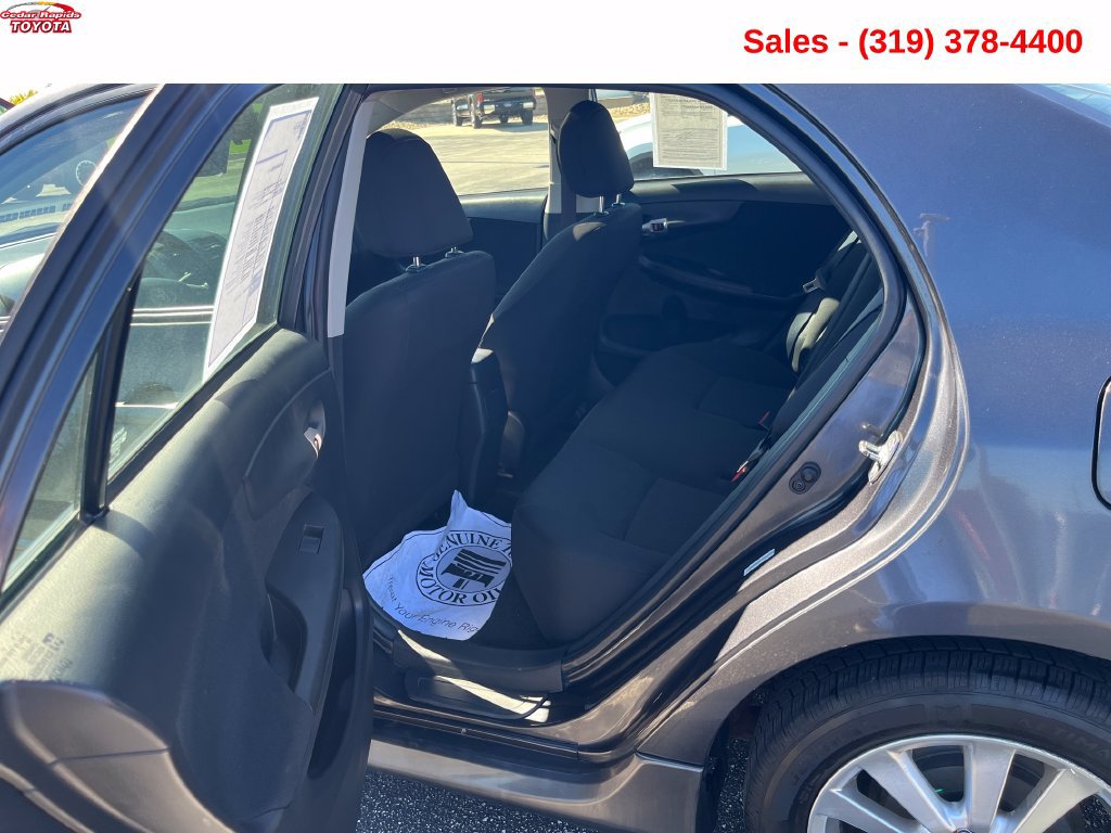 Used 2009 Toyota Corolla S w/ Sport Pkg FWD image 19