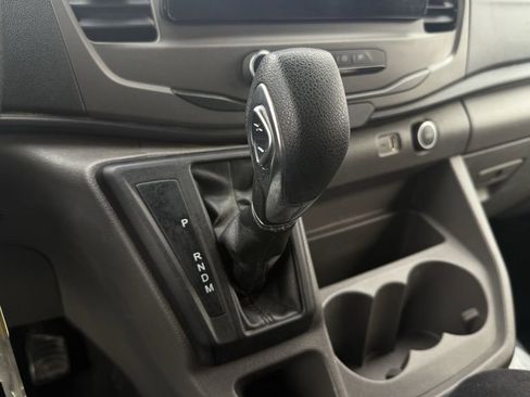 Used 2022 Ford Transit 350 XLT image 32