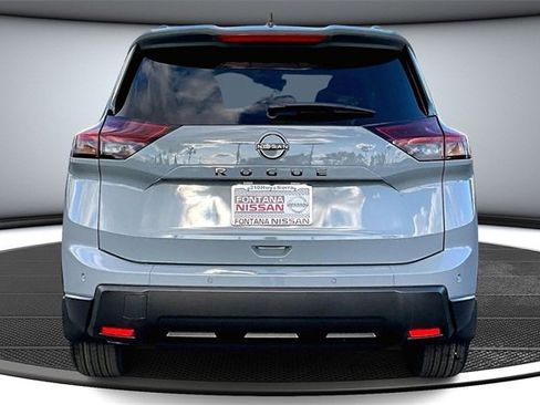 New 2026 Nissan Rogue SV image 4