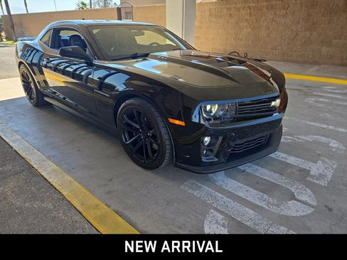 Used 2013 Chevrolet Camaro ZL1 RWD image 4