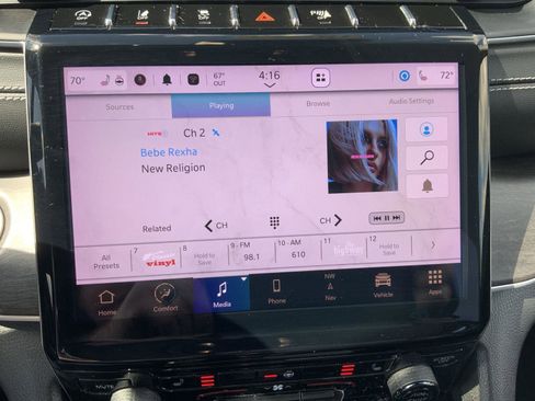 Used 2023 Jeep Grand Cherokee L Limited AWD/4WD image 40