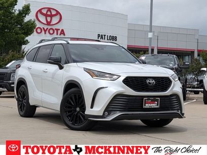 Used 2023 Toyota Highlander XSE