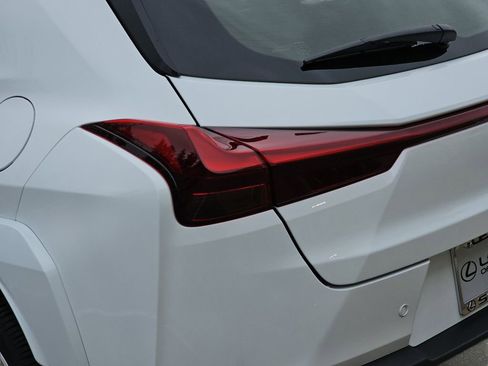 New 2026 Lexus UX 300h AWD image 35