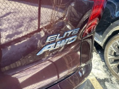 Used 2016 Honda Pilot Elite image 5