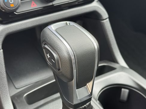 New 2025 Ford Ranger XLT w/ Equipment Group 301A High image 19