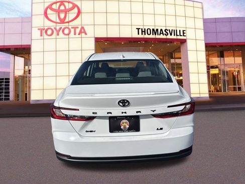 New 2025 Toyota Camry LE w/ Convenience Package FWD image 8