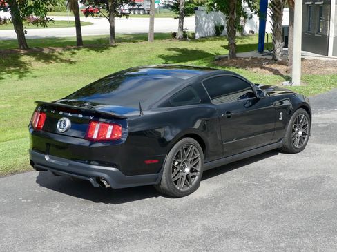 Used 2012 Ford Mustang Shelby GT500 w/ SVT Performance Pkg image 21