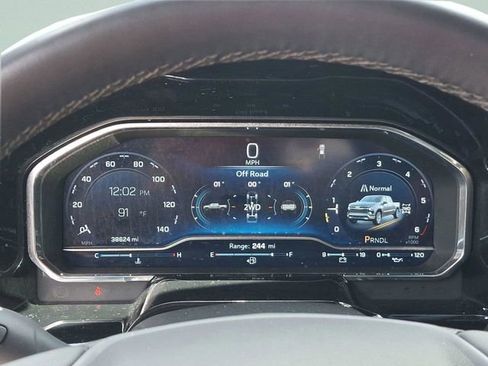 Used 2024 Chevrolet Silverado 1500 LT w/ Protection Package AWD/4WD image 31