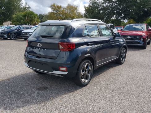 New 2026 Hyundai Venue SEL FWD image 7