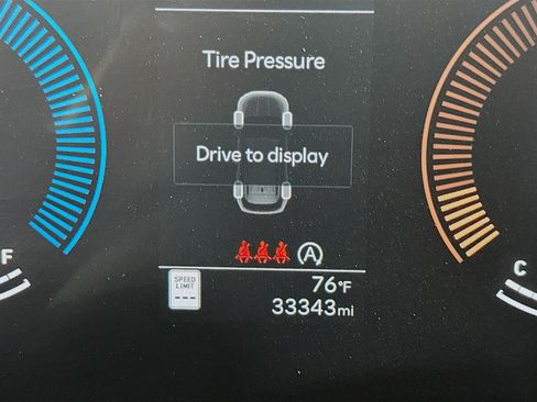 Used 2025 Hyundai Tucson SEL image 19