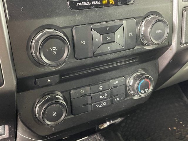 Used 2017 Ford F150 XLT AWD/4WD image 8
