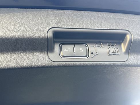 New 2025 Ford Explorer ST-Line w/ Premium Package image 23