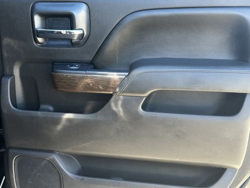 Used 2017 GMC Sierra 3500 Denali w/ Duramax Plus Package image 16