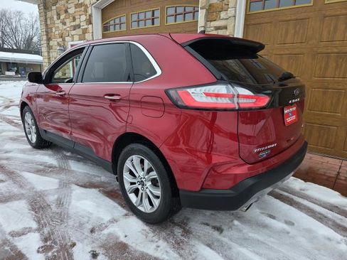 Used 2024 Ford Edge Titanium image 5