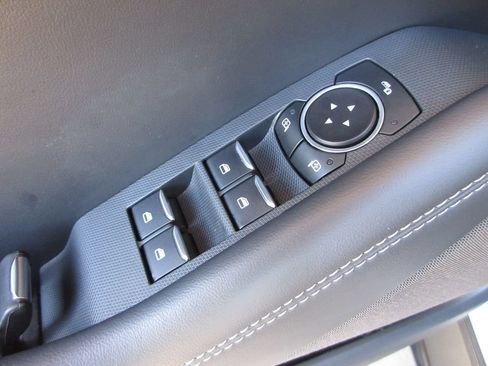 Used 2023 Ford Mustang Mach-E Select RWD image 11
