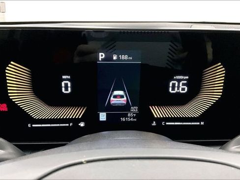 Used 2025 Kia K4 FWD image 27