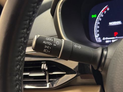 Certified 2023 Acura MDX SH-AWD image 21