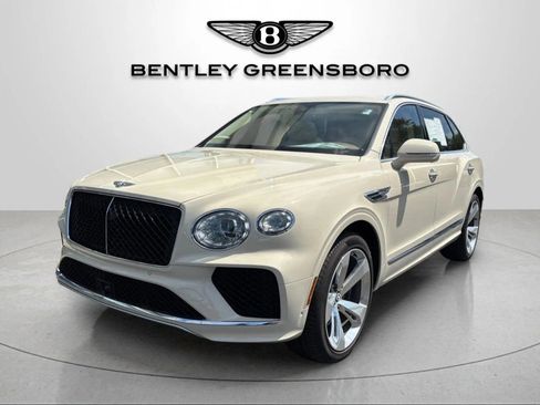 Certified 2024 Bentley Bentayga Extended Wheelbase AWD/4WD image 1