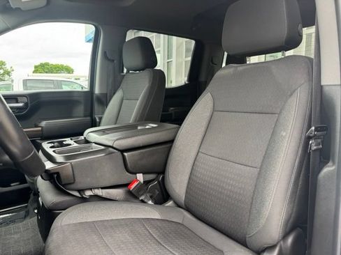 Used 2022 Chevrolet Silverado 1500 LT AWD/4WD image 6
