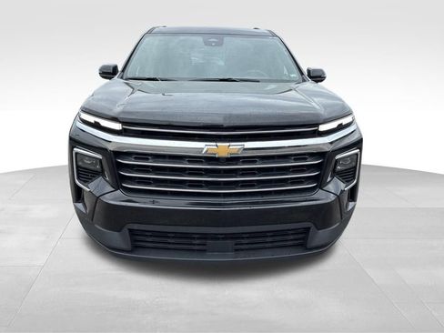Used 2026 Chevrolet Traverse LT AWD/4WD image 9