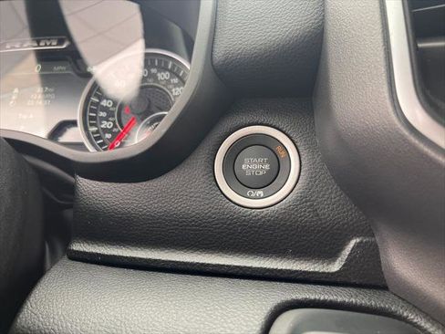 Certified 2025 RAM 1500 Big Horn image 30