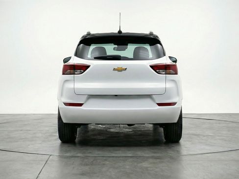 Used 2025 Chevrolet TrailBlazer LT FWD image 7