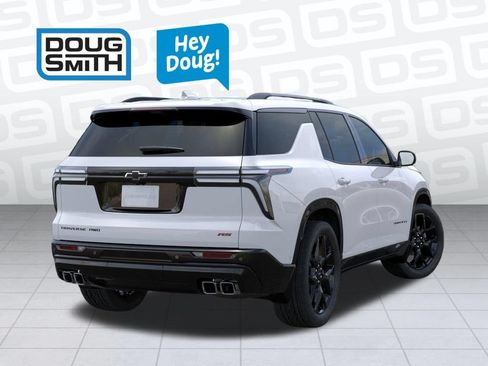 New 2026 Chevrolet Traverse RS w/ LPO, Floor Liner Package AWD/4WD image 4