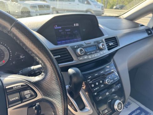 Used 2012 Honda Odyssey EX-L image 21