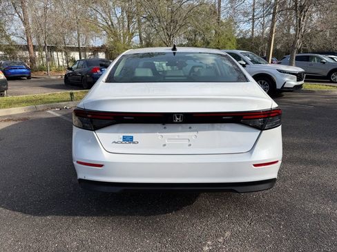 New 2025 Honda Accord SE image 6