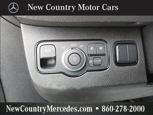 Used 2022 Mercedes-Benz Sprinter 2500 image 18