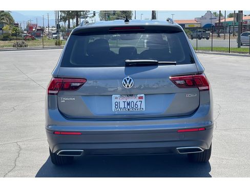 Used 2019 Volkswagen Tiguan SE AWD/4WD image 5