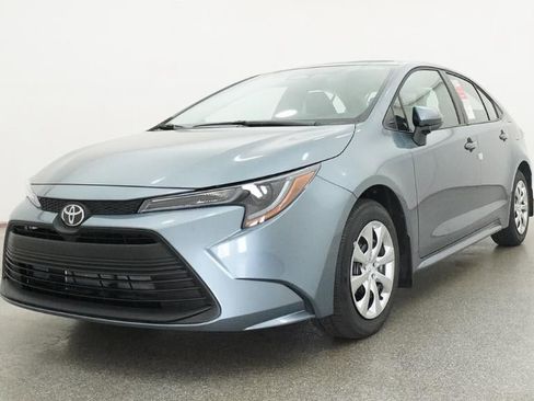 New 2026 Toyota Corolla LE FWD image 32