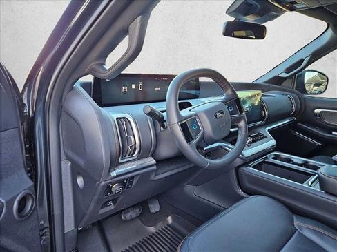 New 2026 Ford Expedition Tremor image 3