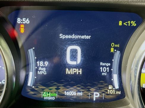 Used 2023 Jeep Wrangler Unlimited Sahara image 19