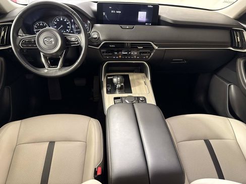 Used 2025 MAZDA CX-90 3.3 Turbo w/ Preferred Package AWD/4WD image 15