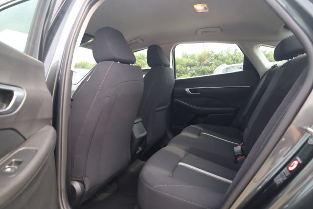 Used 2023 Hyundai Sonata SEL w/ Cargo Package FWD image 24