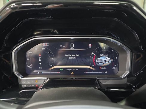 New 2026 GMC Sierra 1500 Elevation image 19