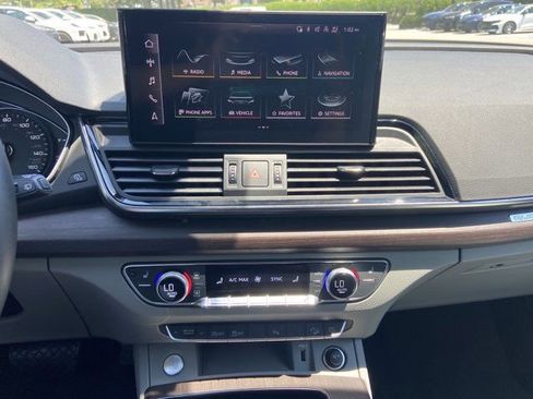 Used 2023 Audi Q5 2.0T Premium w/ Convenience Package AWD/4WD image 20