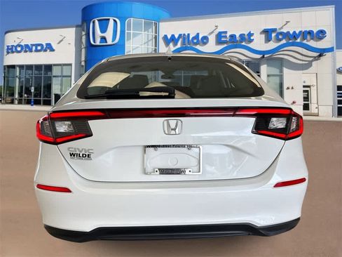 Used 2024 Honda Civic EX-L image 7