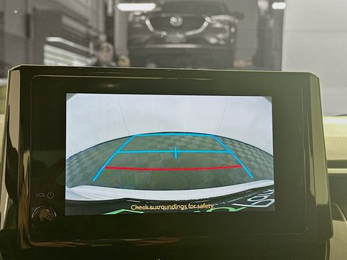 Used 2024 Toyota Corolla LE image 21