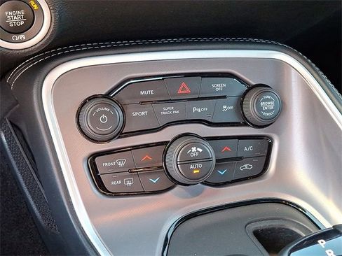 Used 2022 Dodge Challenger GT w/ Blacktop Package image 13