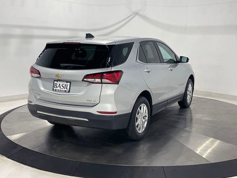 Used 2022 Chevrolet Equinox LT image 11