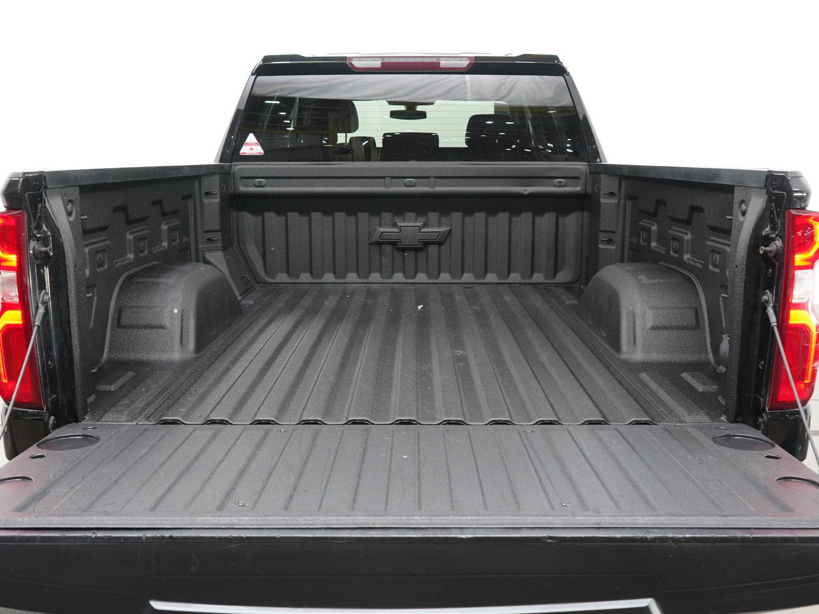 Used 2021 Chevrolet Silverado 1500 Custom w/ LPO, Dark Essentials Package AWD/4WD image 32