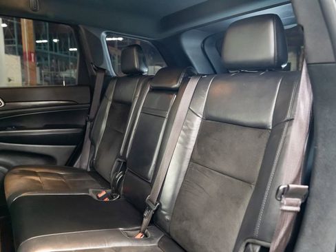 Used 2017 Jeep Grand Cherokee Altitude RWD image 25
