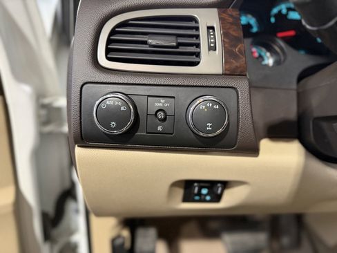 Used 2013 GMC Sierra 3500 Denali image 13