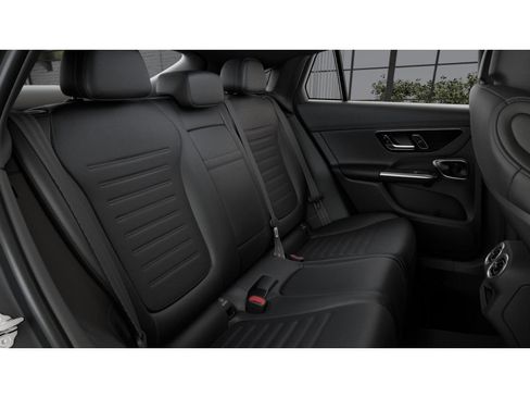 New 2026 Mercedes-Benz GLC 300 4MATIC image 6